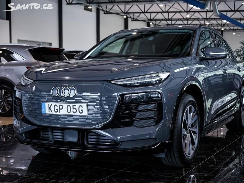 Audi Q6 e-tron, Q 360kam Tažné Auto. Park.